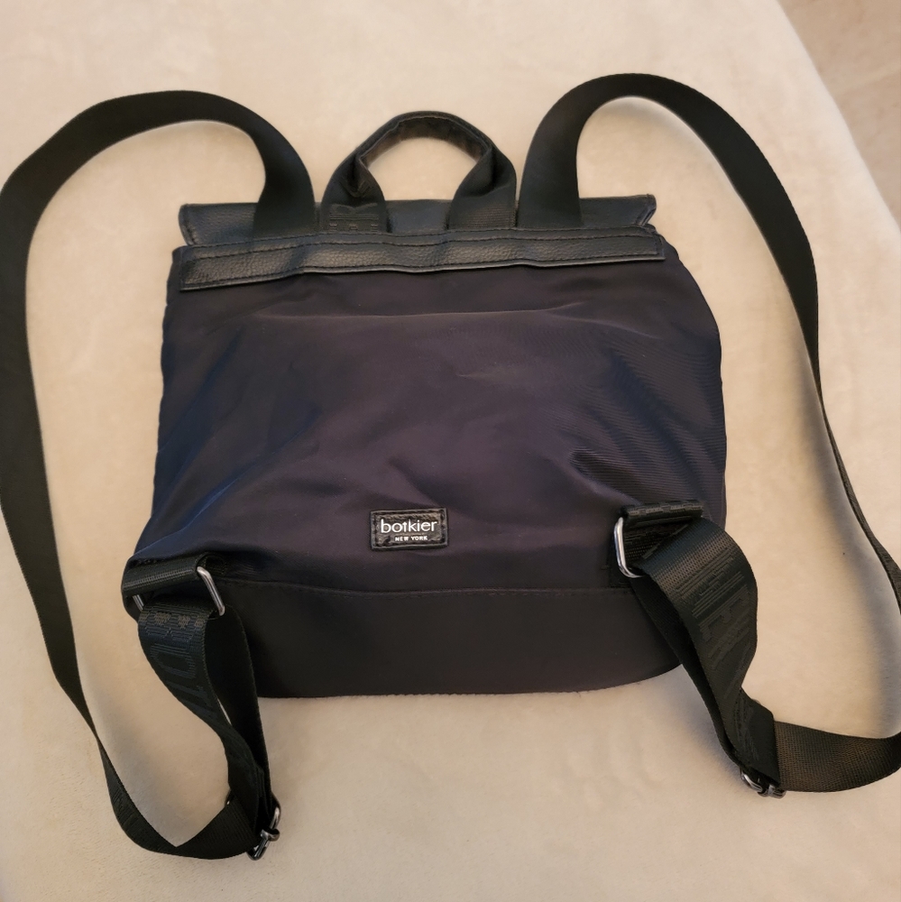 Botkier Backpack Purse - Picture 3 of 7